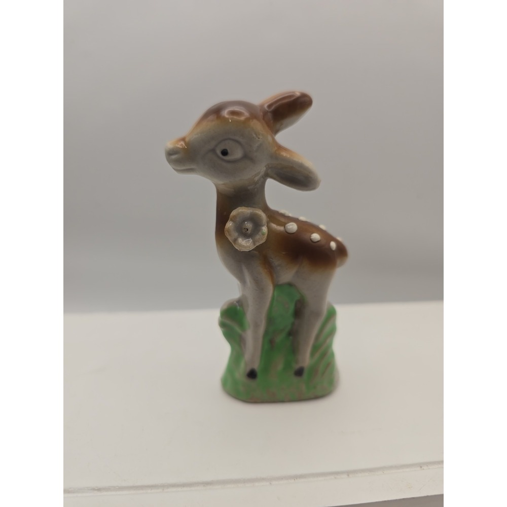 Vintage Ceramic Glass Bay Deer.